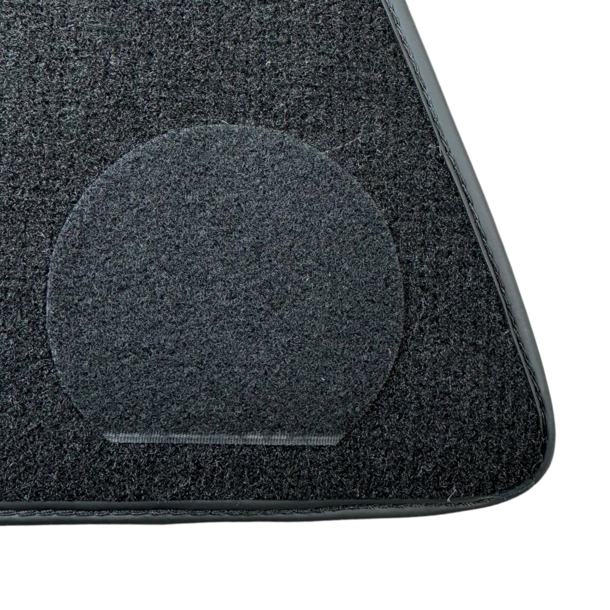 Premium Luxury Black Car Mats for Ferrari SF90 Stradale (2019-2024)