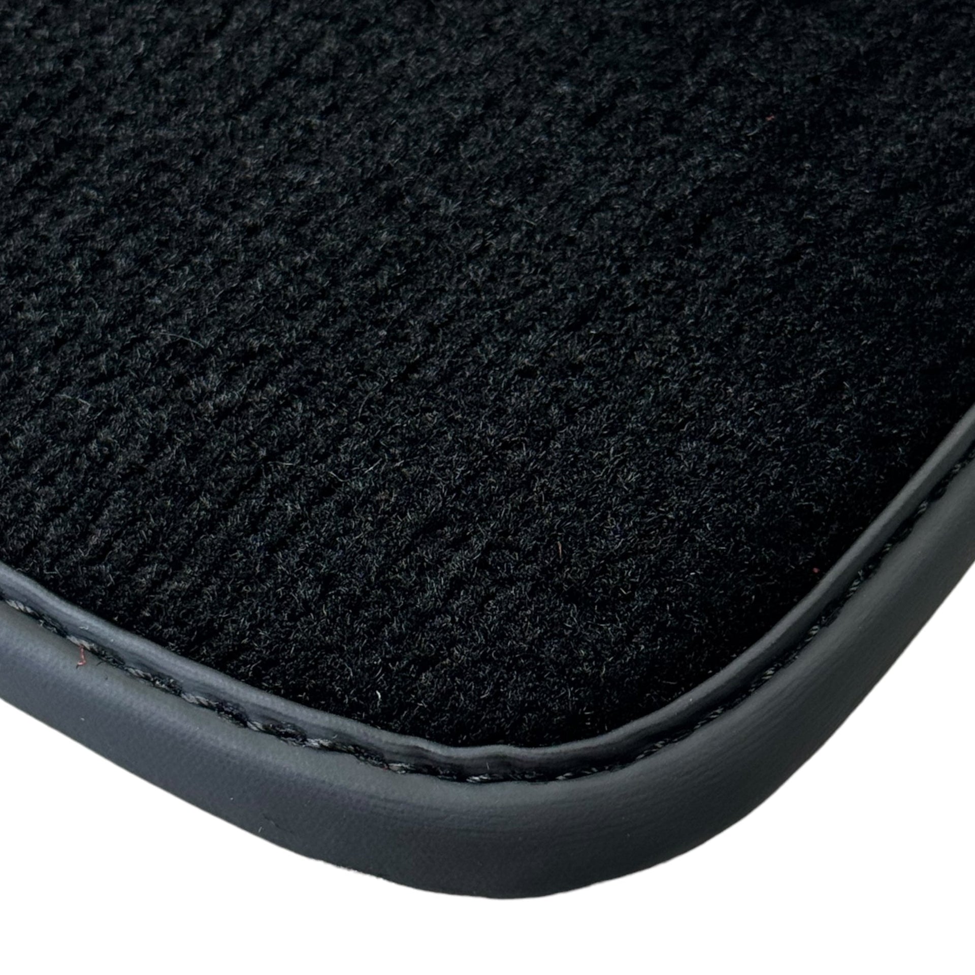 Black Car Mats for Ferrari SF90 Stradale (2019-2024) with Yellow Alcantara Leather