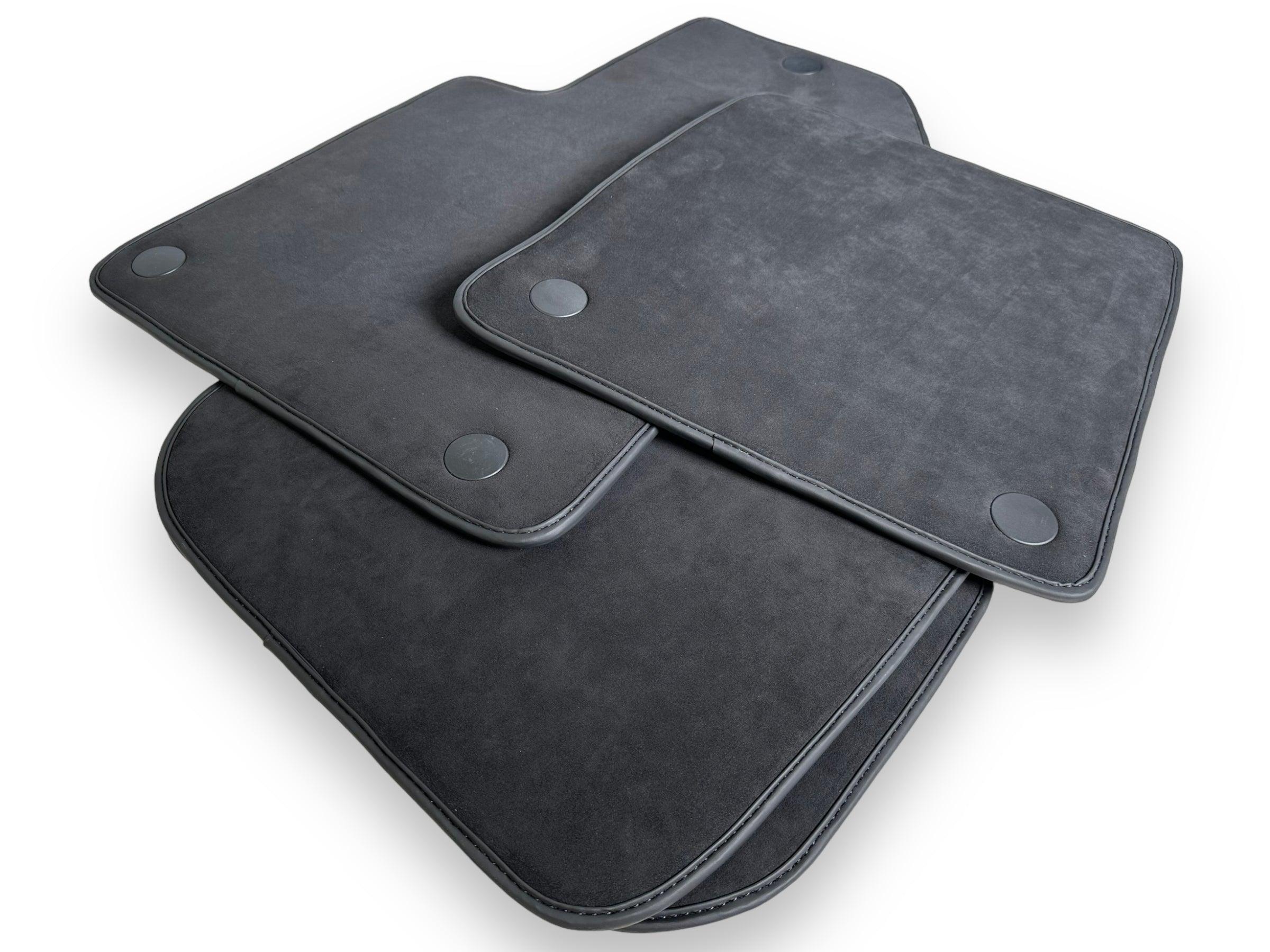 Black Alcantara Floor Mats For Ferrari 612 Scaglietti 2005-2011 ER56 Design - Scuderia